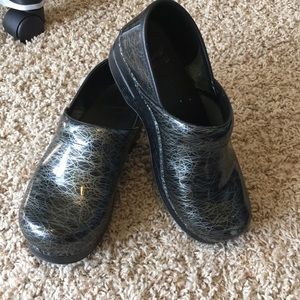 Dansko clogs size 39